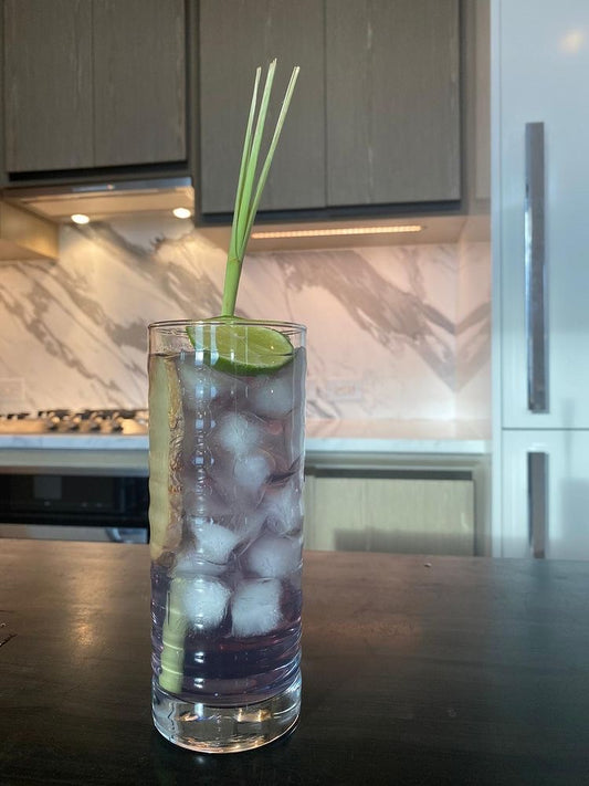chef hong's butterfly pea flower + lemongrass tea